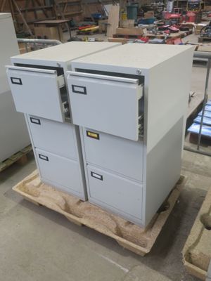 2 classeurs verticaux 3 tiroirs 62x46xh102, Mise à prix 60 - Photo 1