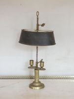 PETITE LAMPE BOUILLOTTE à deux lumières en bronze à motif de… (photo 5)