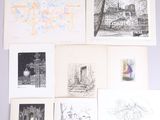 il y a beaucoup de dessins sur le mur de cette pièce