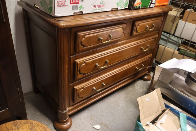 Commode de style rustique de manufacture contemporaine en chêne o...