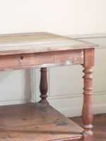 TABLE DE METIER rectangulaire en chêne mouluré à quatre pied… (photo 4)