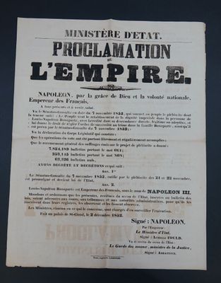 une vieille affiche représentant en noir et blanc un homme tenant un couteau