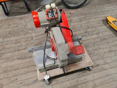 a small machine that is sitting on a wooden floor