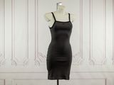 une image d'une robe sur un mannequin