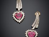 une paire de boucles d'oreilles en tourmaline rose et diamants