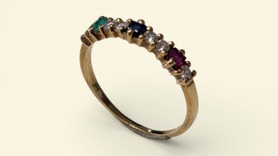 Demi-alliance américaine en or jaune 18K (750/°°) agrémentée…