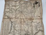 une vieille carte de la France sur une feuille de papier