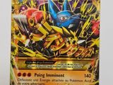 gros plan d'une carte pokemon sur une table