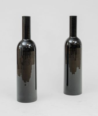 Travail CONTEMPORAIN Paire de grands vases