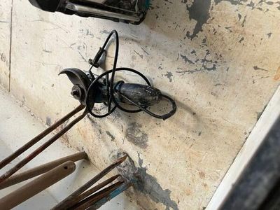many tools that are sitting on the side of a wall