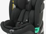 a close up of a child ' s car seat on a white background