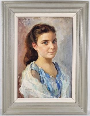 tableau représentant une femme en robe bleue, dans un cadre blanc