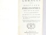 un livre ouvert dont la couverture est ornée d'un cœur
