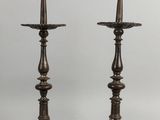 paire de chandeliers anciens en laiton