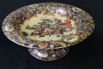CHINE XXème - Très importante coupe sur pied en céramique à …