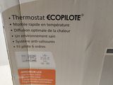 packaging of a thermosta ecoplot in a box on a table