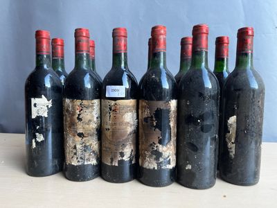 12 bouteilles Château Gazin 1986 Pomerol, niveaux : 9 légère…