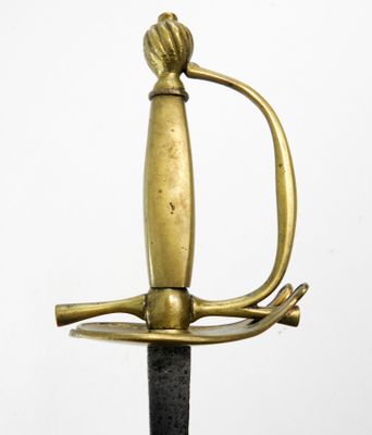 ARMES BLANCHES. Epée d'uniforme "à la suédoise" à monture en…