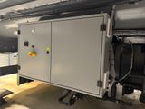 a machine that is sitting in the middle of a room