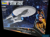 une boîte contenant une maquette d'un vaisseau de Star Trek