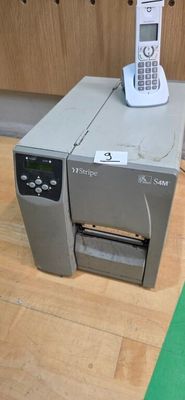 UN Enemble Comprenant : UN Telephone Sans Fil Alcatel F330-S