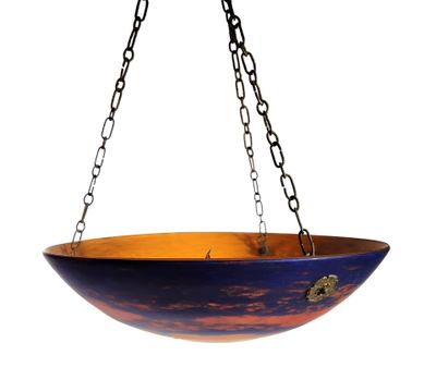 SUSPENSION en verre marmoréen orange et bleu, monture en lai…