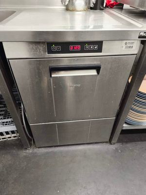VENDU SUR DESIGNATION. 1 petit lave-vaisselle inox SMEG **FR… - Photo 1