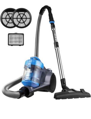 un aspirateur bleu équipé de deux filtres et d'un tuyau