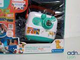 a toy radio that is in the box