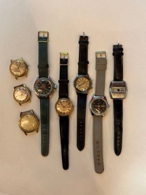 HUIT MONTRES D'HOMME : MONTRE bracelet de la marque russe PA…