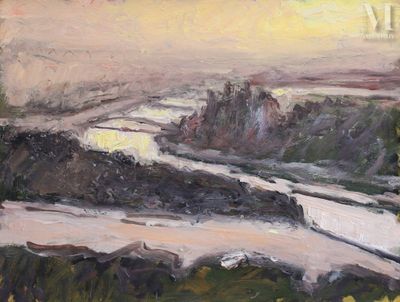 une peinture à l'huile représentant une rivière coulant dans un champ verdoyant
