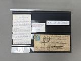 une image représentant une feuille de papier à laquelle est attachée une autre feuille de papier