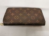 louis vuitton zippy wallet with gold hardware