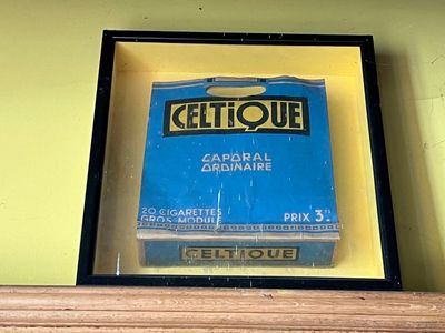 a picture of a picture of a box of celtique
