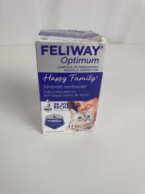 une photo d'une boîte de Feliway Optimum pour chats posée sur une surface blanche