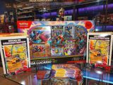 un grand nombre de cartes pokemon exposées dans un magasin