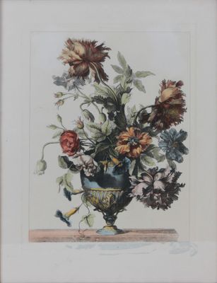 une image d'un tableau de fleurs dans un vase sur une table
