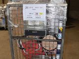 un chariot contenant beaucoup d'objets