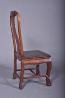 CHINE, Lot de 8 chaises en "bois de Hongwu" sculpté et moulu… (photo 5)