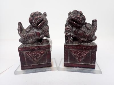 paire de figurines anciennes en bronze « foo foo foo » sur socles en marbre