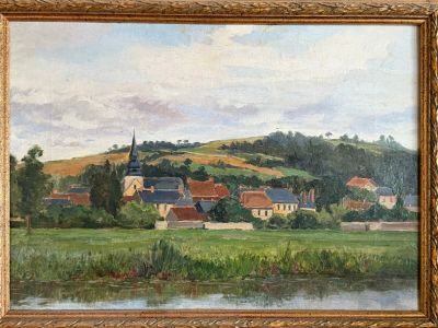une peinture à l'huile représentant un paysage avec une église et une rivière