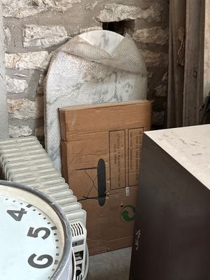 TABLE de type bistrot avec plateau en marbre. - Photo 1