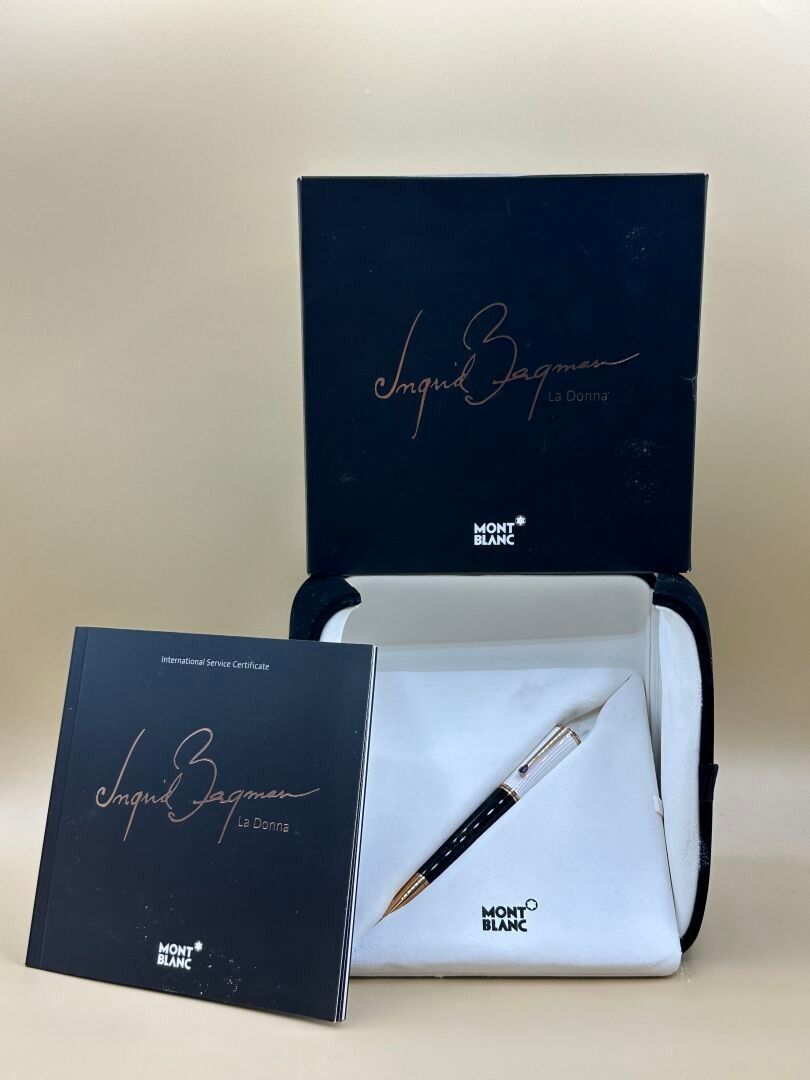 Objets d'art & Curiosités