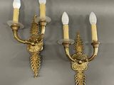 paire d'appliques murales anciennes en laiton avec bougies blanches