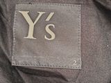 an image of a close up of the y ' s logo on a jacket