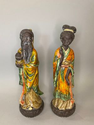 paire de figurines chinoises représentant un homme et une femme