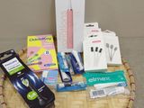 un panier contenant des brosses à dents, du dentifrice, du dentifrice, du dentifrice, du dentifrice, du dentifrice, du dentifrice
