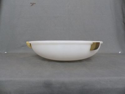 PERZEL Plafonnier rond en opaline.