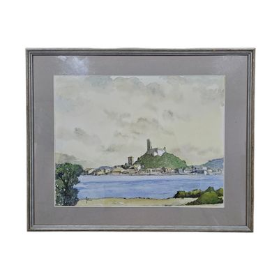 une image représentant un tableau d'un château situé sur une colline surplombant un plan d'eau