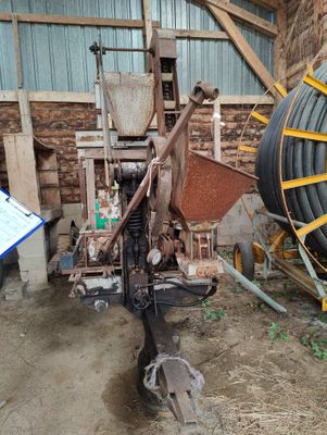 a machine that is sitting inside of a building